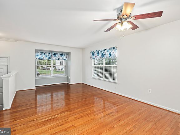 3rd image of 14380 Legend Glen Ct