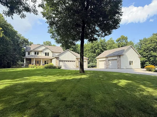 27074 675th St, Kasson, MN 55944