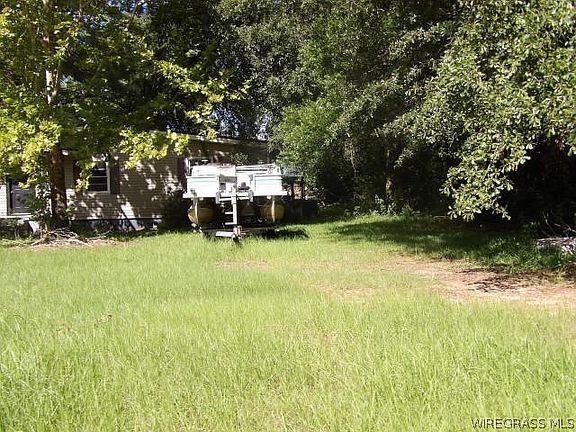 5th image of 276 5th St