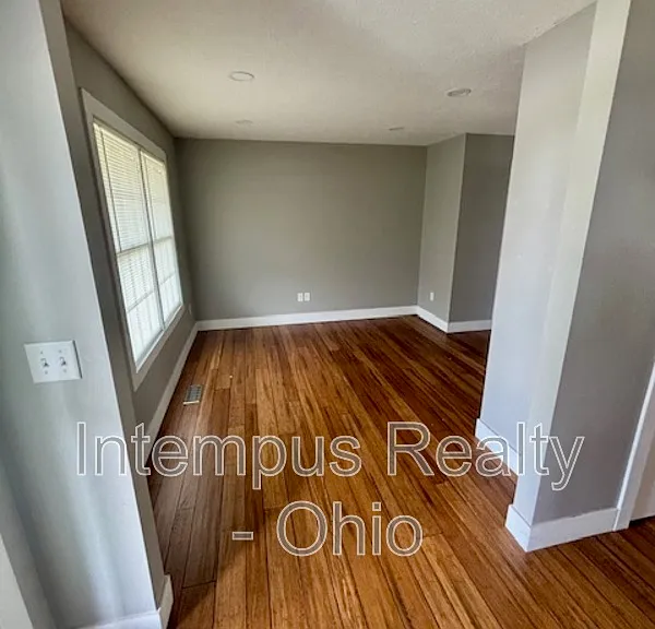 1482 Geranium Dr — Photo 5