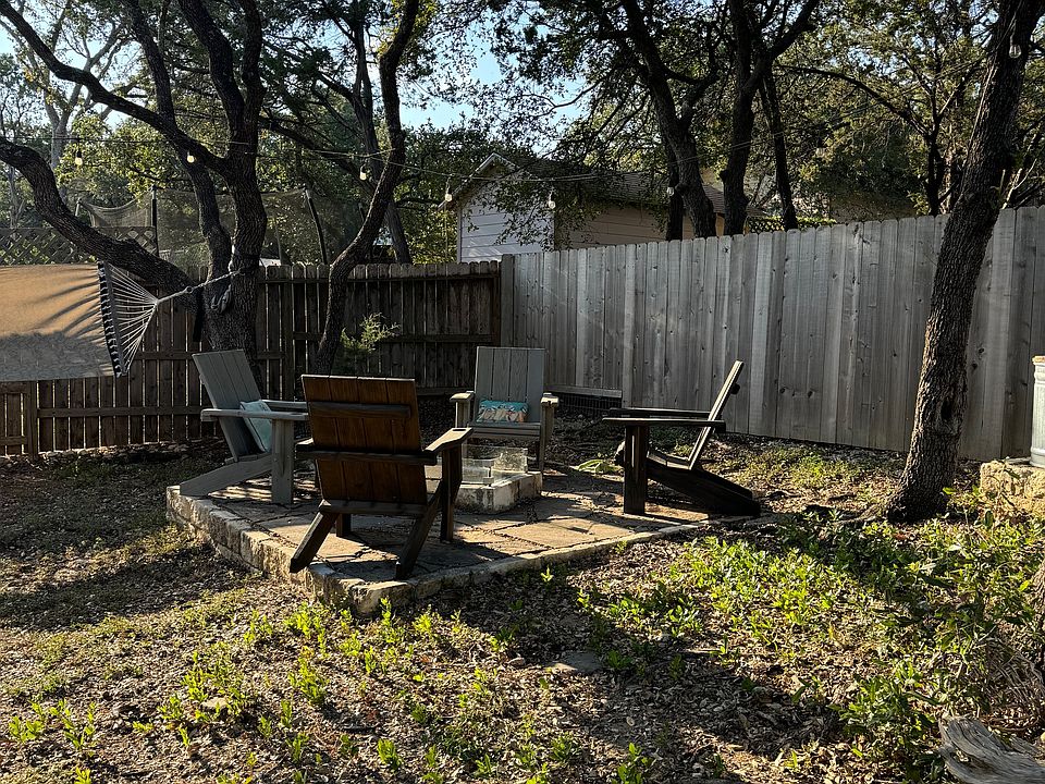 2nd image of 14 Wishing Well Ln