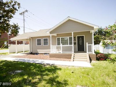 700 Middle River Rd, Baltimore, MD, 21220