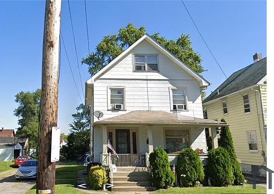 1st image of 235 Sexton St