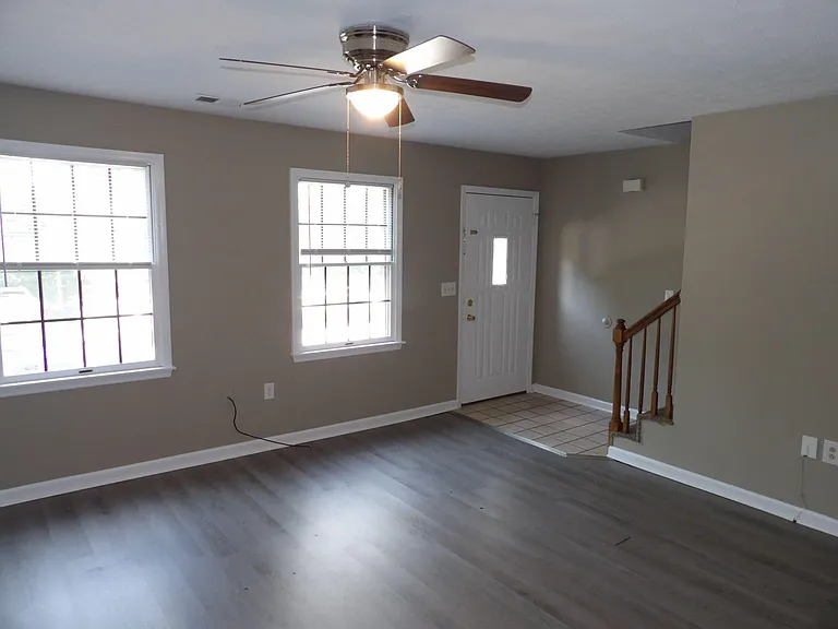 244 Meadowview Dr #12 — Photo 12