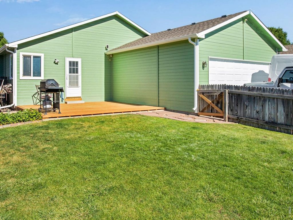 399 Lark Bunting Ave