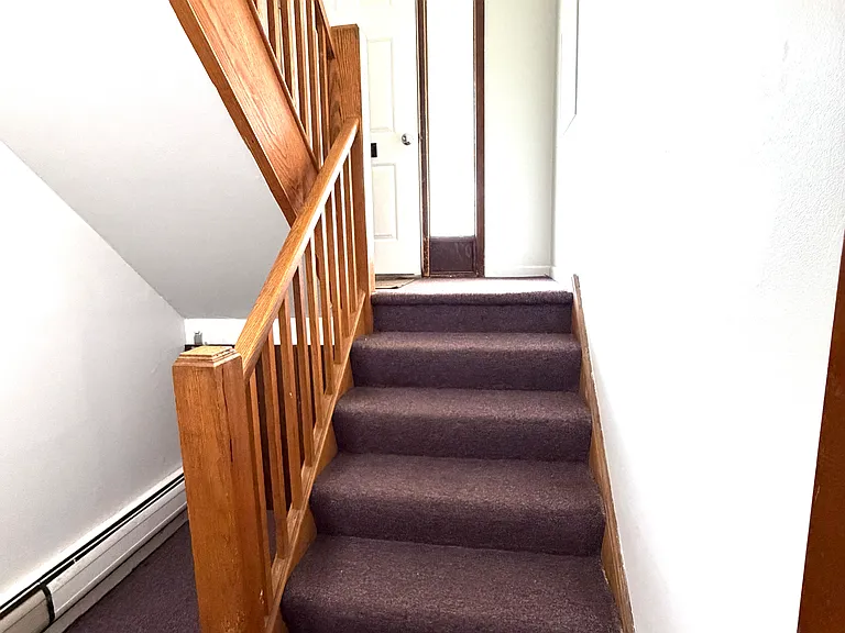 1617 N 35th Ave #G — Photo 3