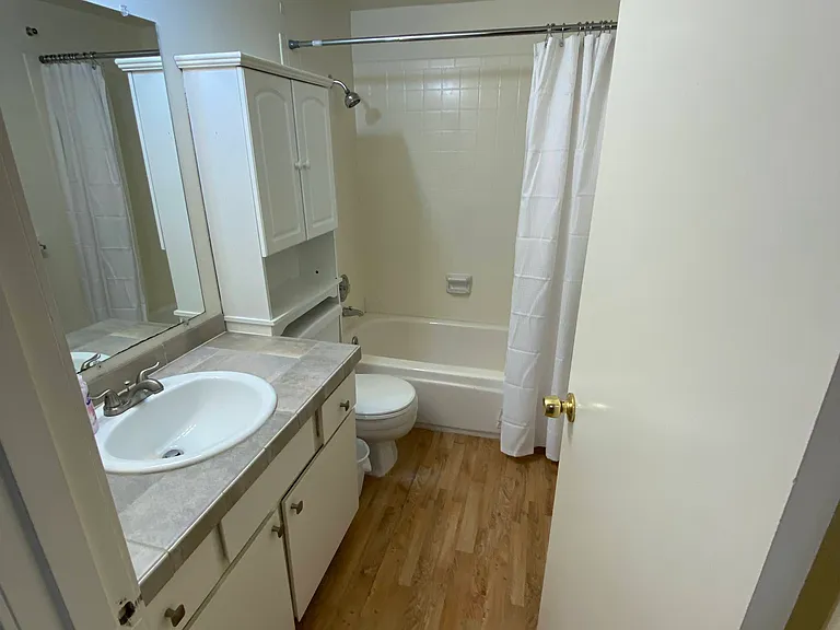 9552 Interlake Ave N #A — Photo 10