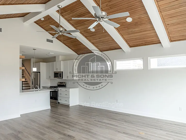 1414 Landon Hills Dr — Photo 5