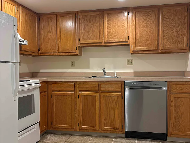 Revel Laurel Ridge — Photo 15