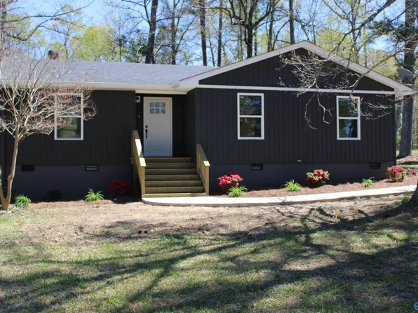 267 Creek Haven Rd, Rainbow City, AL 35906