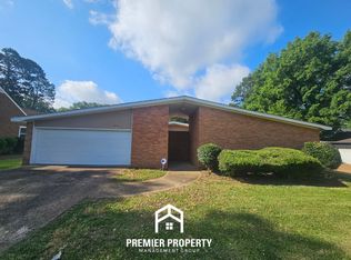 6149 Quince Rd, Memphis, TN 38119