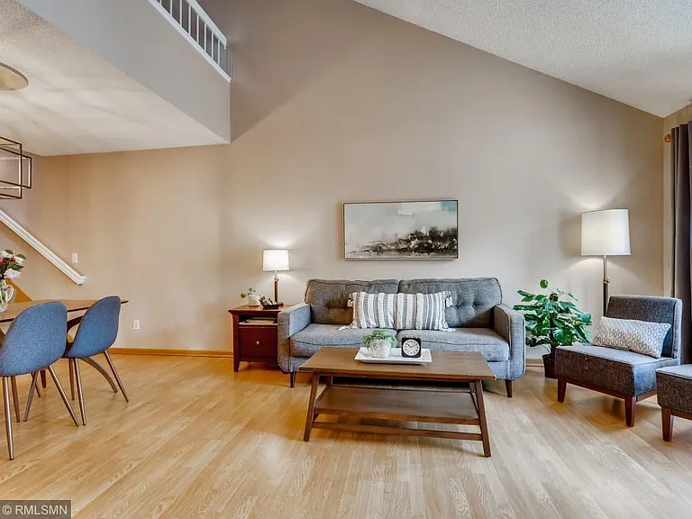 2165 Shenandoah Ct #E — Photo 11
