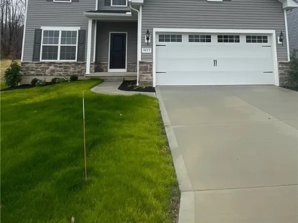 3413 Buckeye Trl, Uniontown, OH 44685