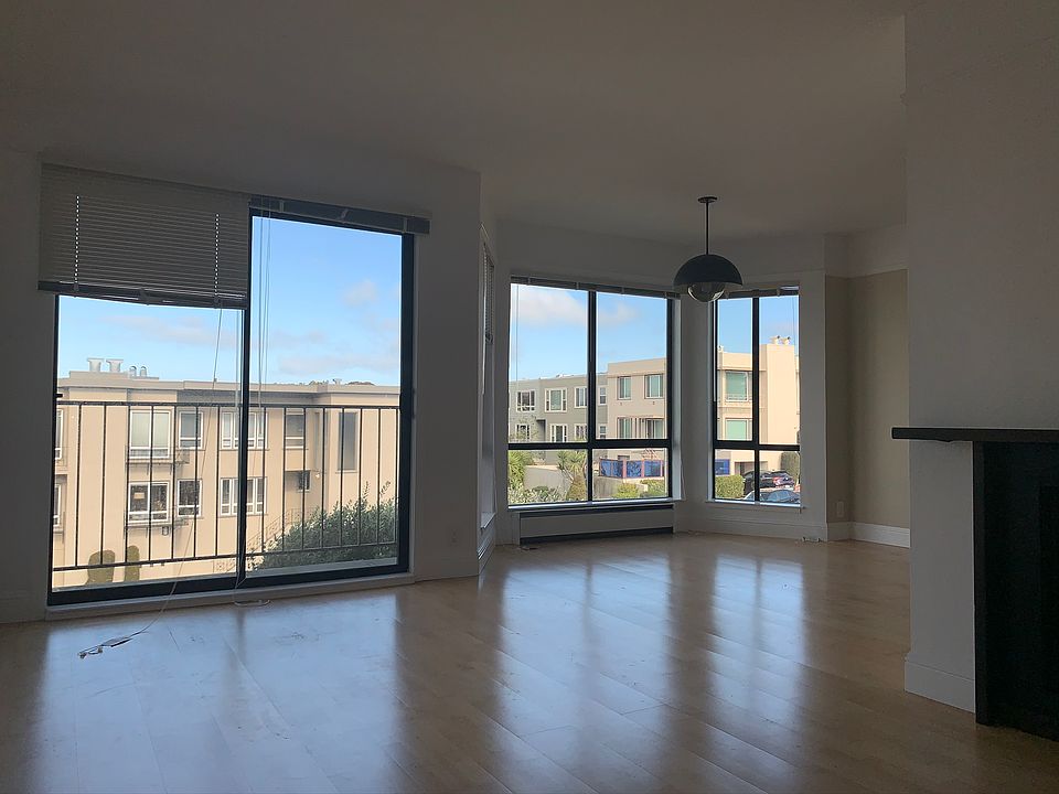 1st image of 335 Euclid Ave #103