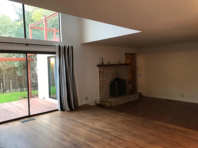 1629 Madrona Ave — Photo 29