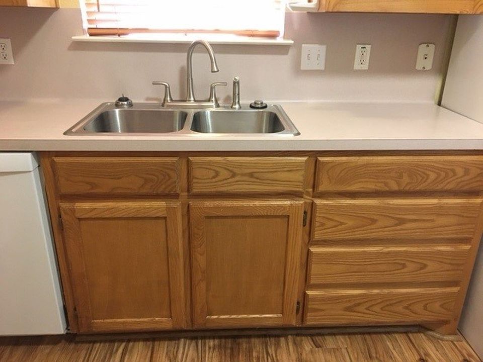 1st image of 34 Bluebonnet Dr