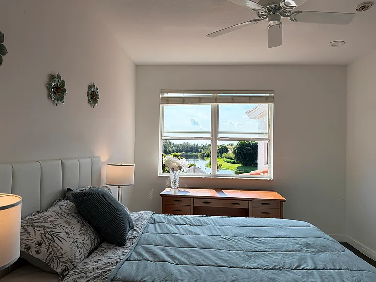143 Isle Verde Way — Photo 16