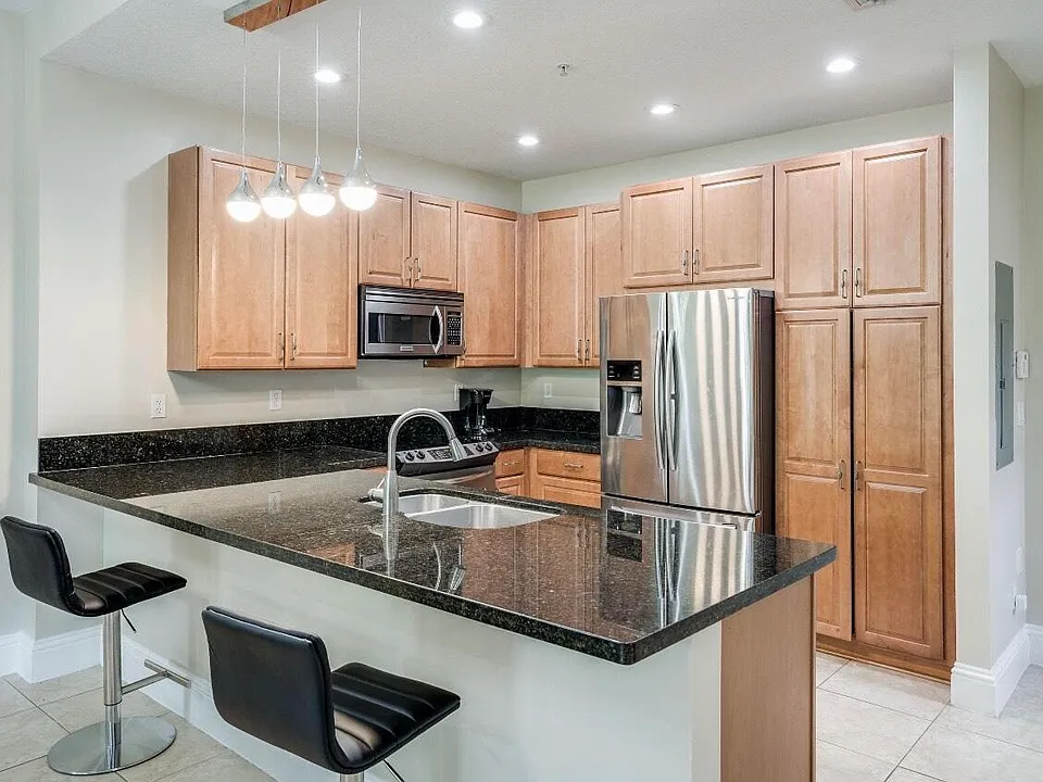 3120 E Latitude Cir #303