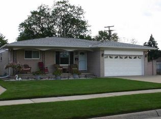 13608 Colpaert Dr, Warren, MI 48088