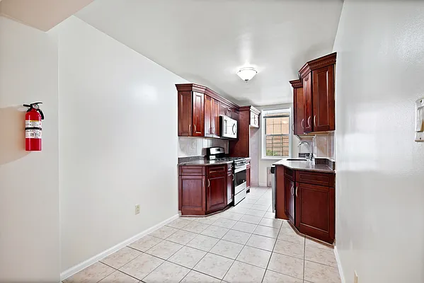 Rented by Living New York | media 6