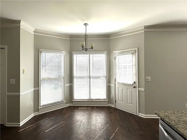 2020 Bentwood Ct — Photo 15