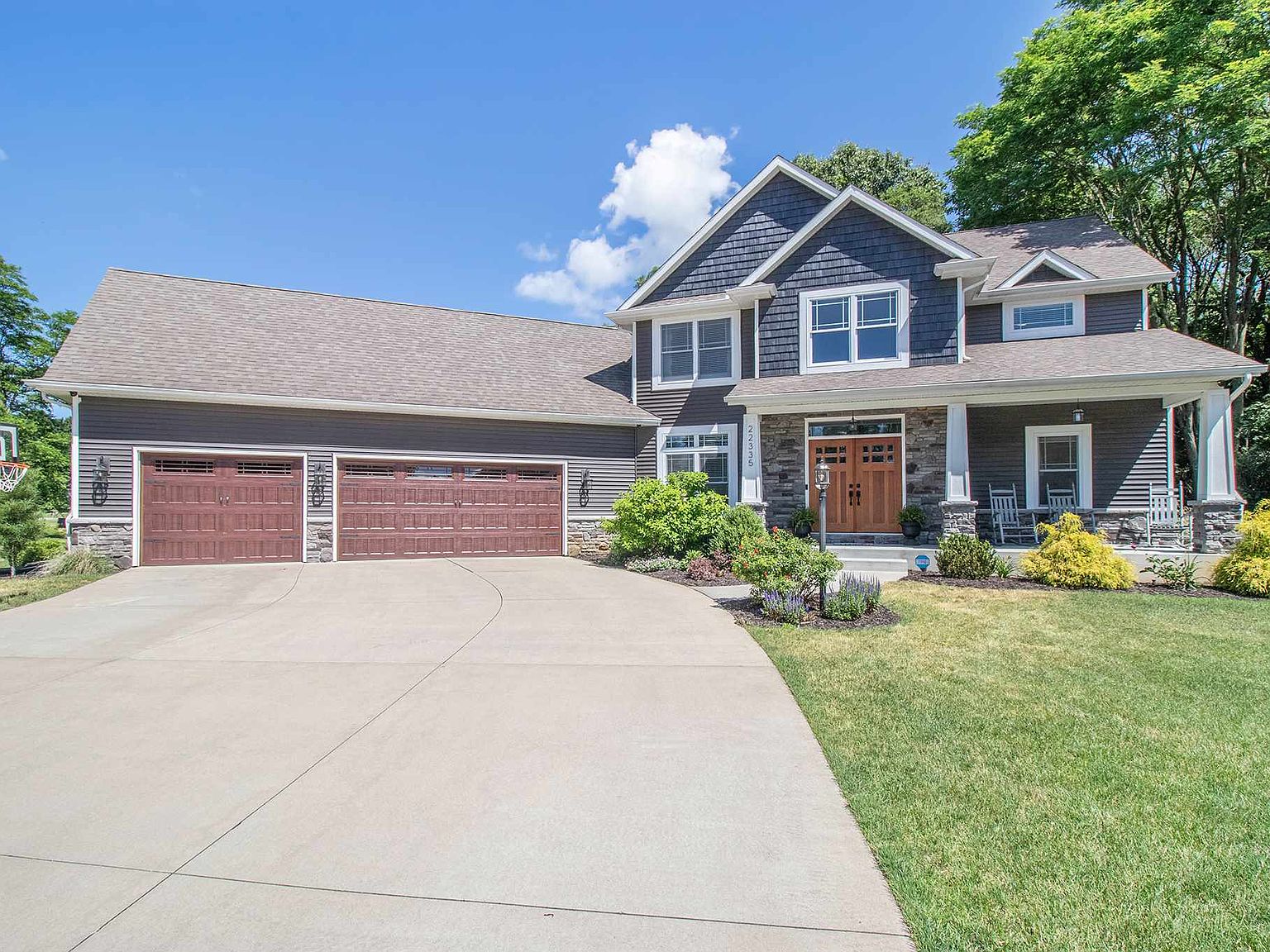 22335 Barking Deer Run, South Bend, IN 46628 Zillow