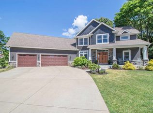 22335 Barking Deer Run, South Bend, IN 46628
