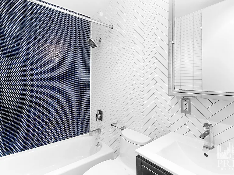 205 Avenue A #3B — Photo 9