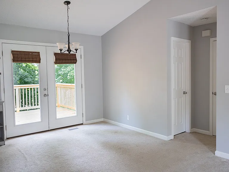 1216 Jacksons Hill Rd — Photo 14
