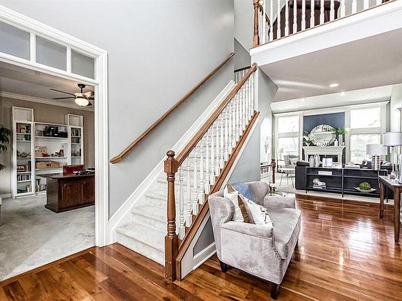4th image of 3121 Summer Trail Ct