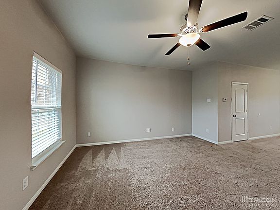 4th image of 13613 Henry A Wallace Ln