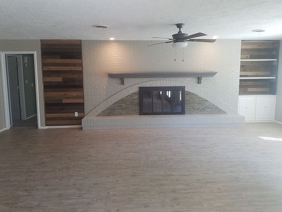 3rd image of 3522 Bremond Dr