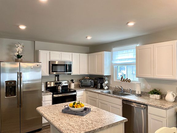 5th image of 103 Mifflin Ct