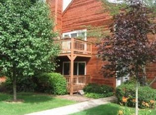 301 Driftway Ln, Brewster, NY 10509