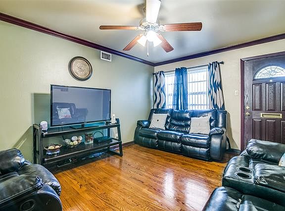 4th image of 11721 Dorchester Dr