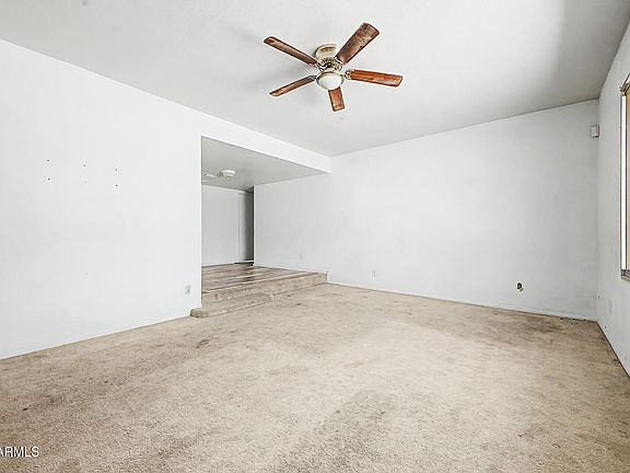 5th image of 6724 W OREGON Avenue
