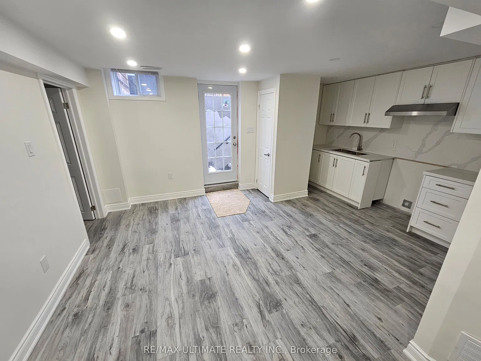 1 bed, $1,400 — Photo 4