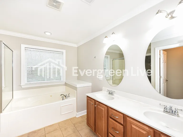 128 Montelena Dr — Photo 9