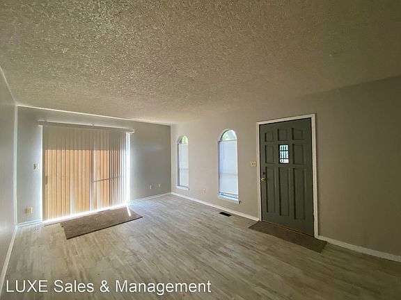 3rd image of 2237 Donna Dr