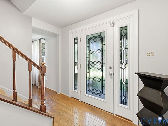 5th image of 7318 Summertree Dr