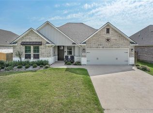 3521 Foxcroft Path, Bryan, TX 77808