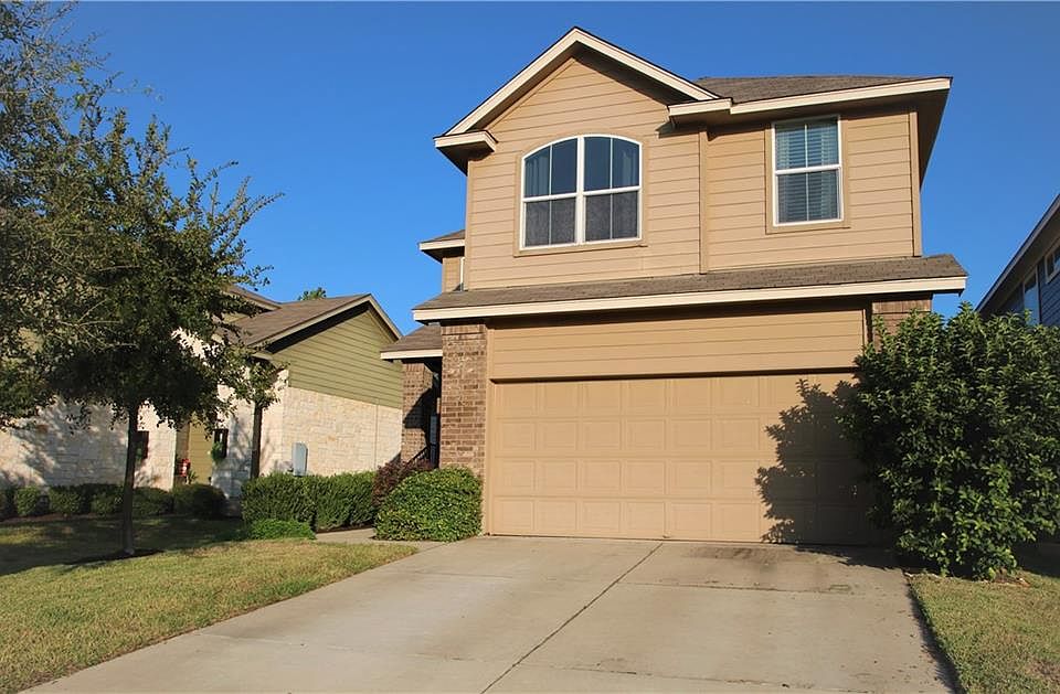 1st image of 2029 Nestlewood Dr