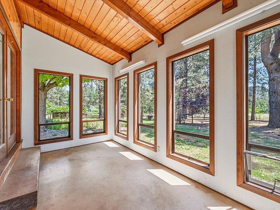 15101 Apple Blossom Way, Grass Valley, CA 95945 | Zillow