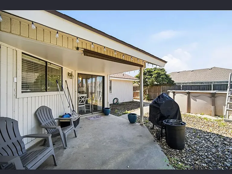 13614 Whitecap Blvd — Photo 9