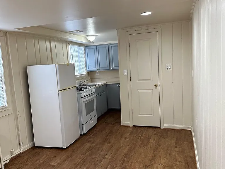 Pine Manor, LLC — Photo 10