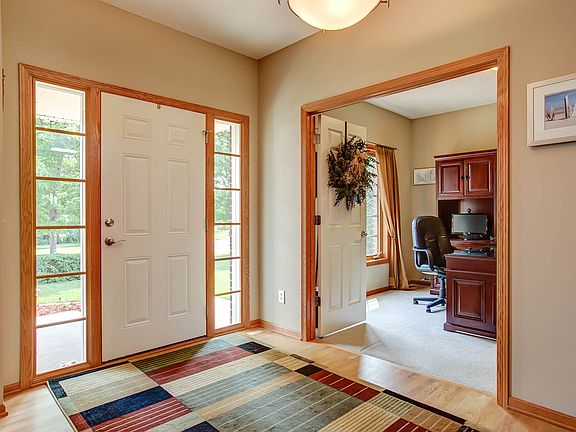 3rd image of 2688 Alamo Cir NE