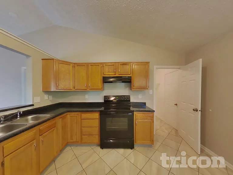 2607 Cooper Pointe Cir — Photo 5