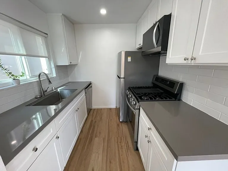 2216 Highland Ave — Photo 18
