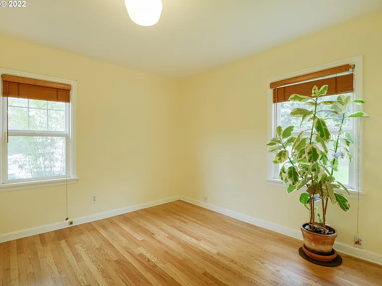 7236 N Newell Ave — Photo 8