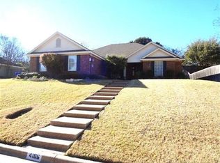 4106 Green Point Dr, Waco, TX 76710